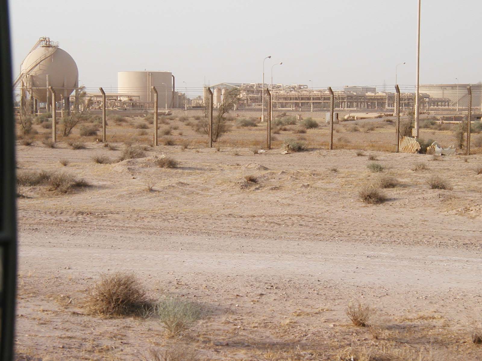 Refinery04