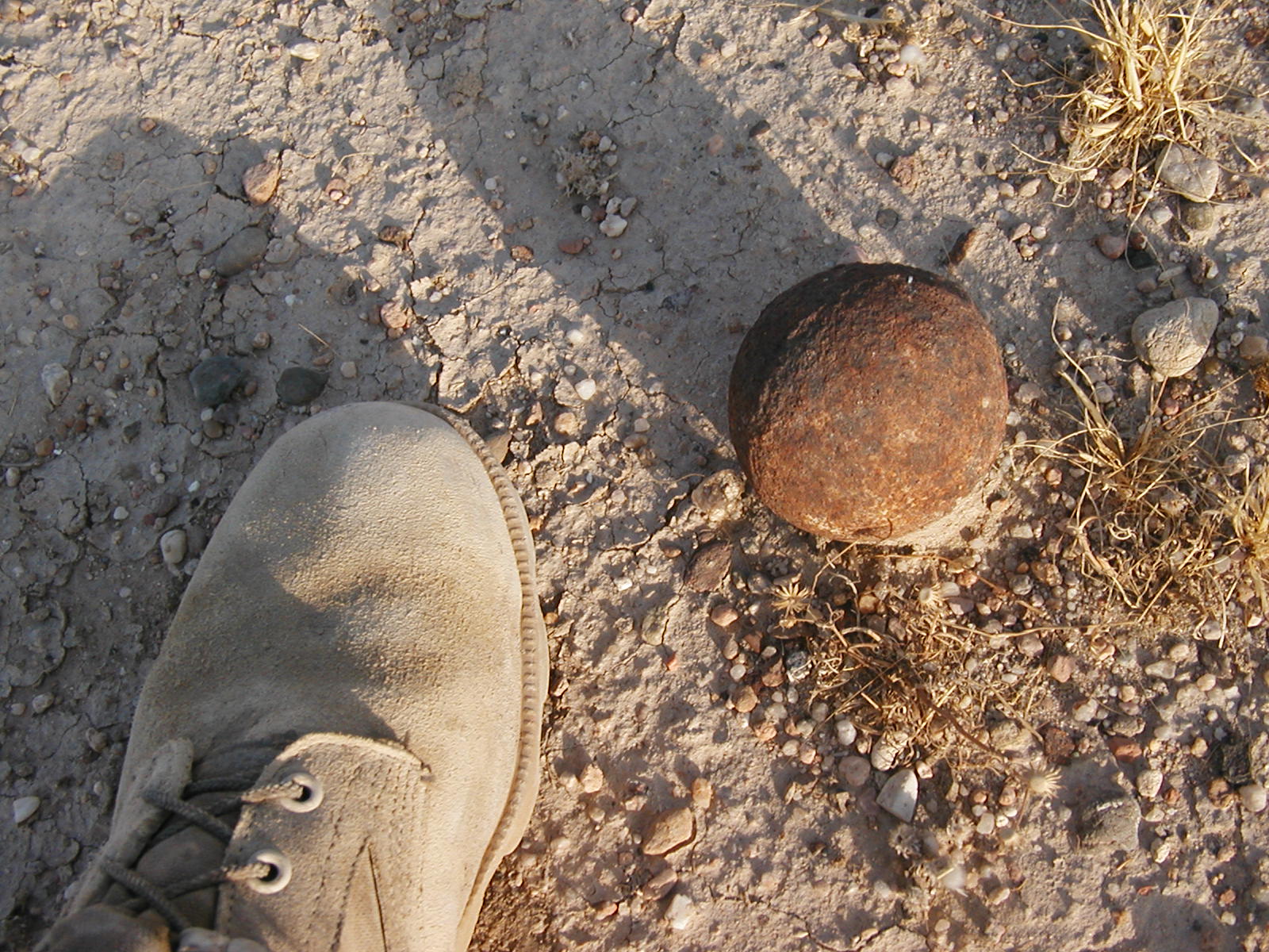UXO4