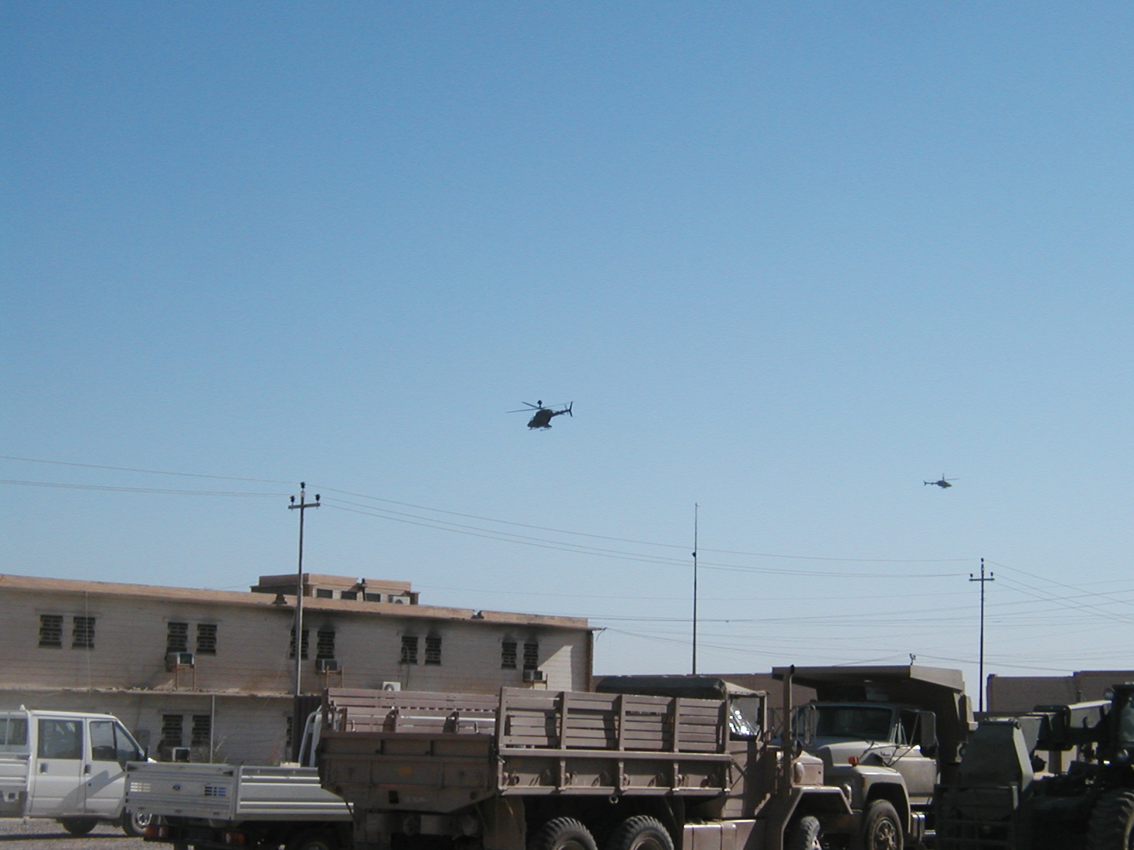 Helicopter over Abu1